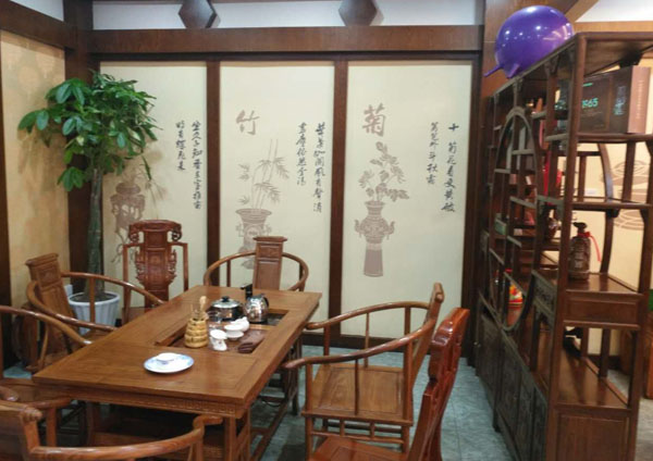 在競爭激烈的市場中，硅藻泥企業(yè)要如何發(fā)展？